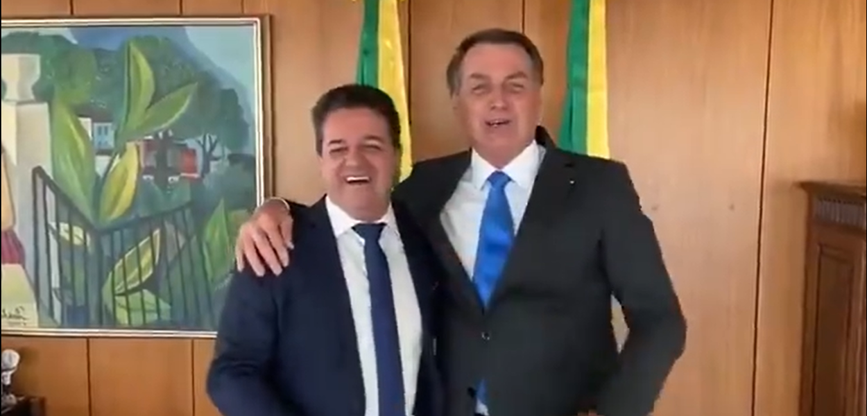 Roberval da dupla Don & Juan e Jair Bolsonaro