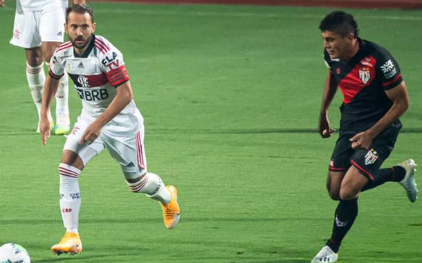 Jogo entre Flamengo e Atlético Goianiense