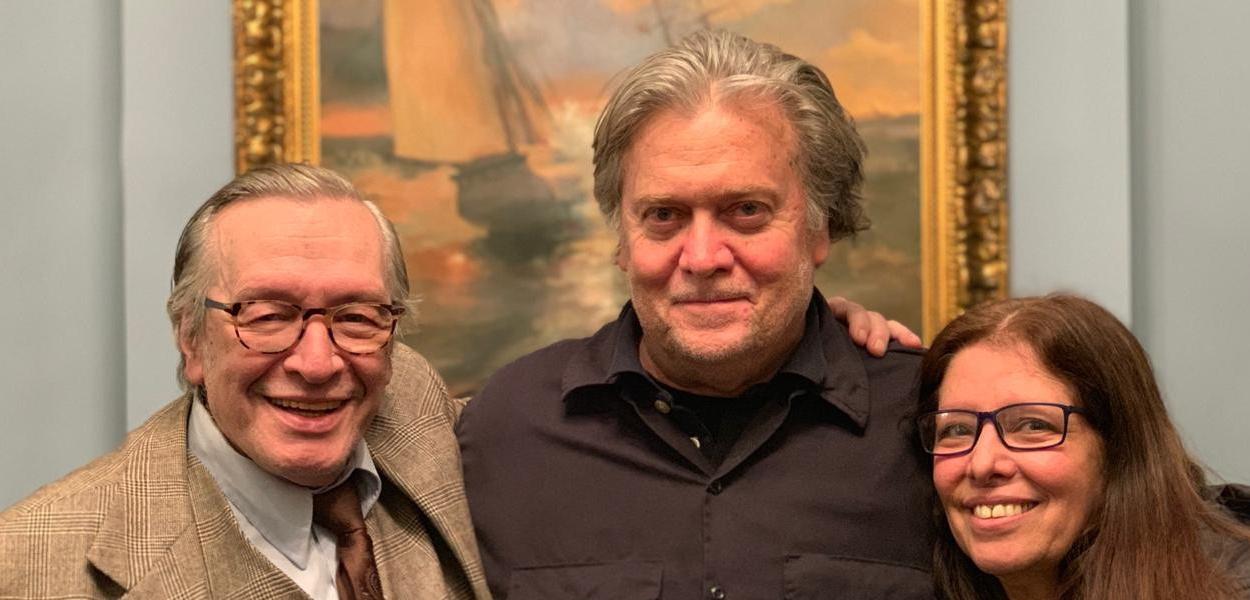Olavo de Carvalho, Steve Bannon e Roxane Carvalho