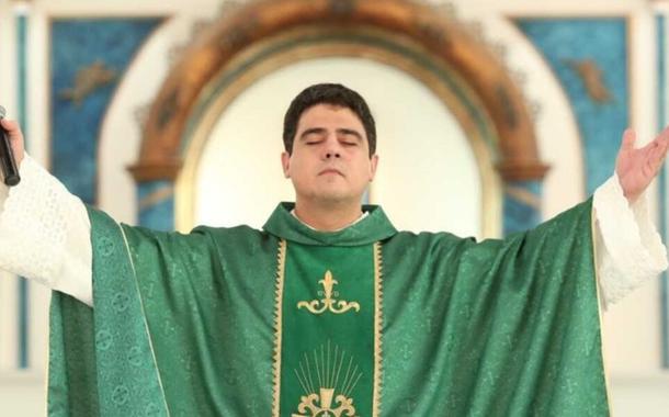 Padre Robson de Oliveira