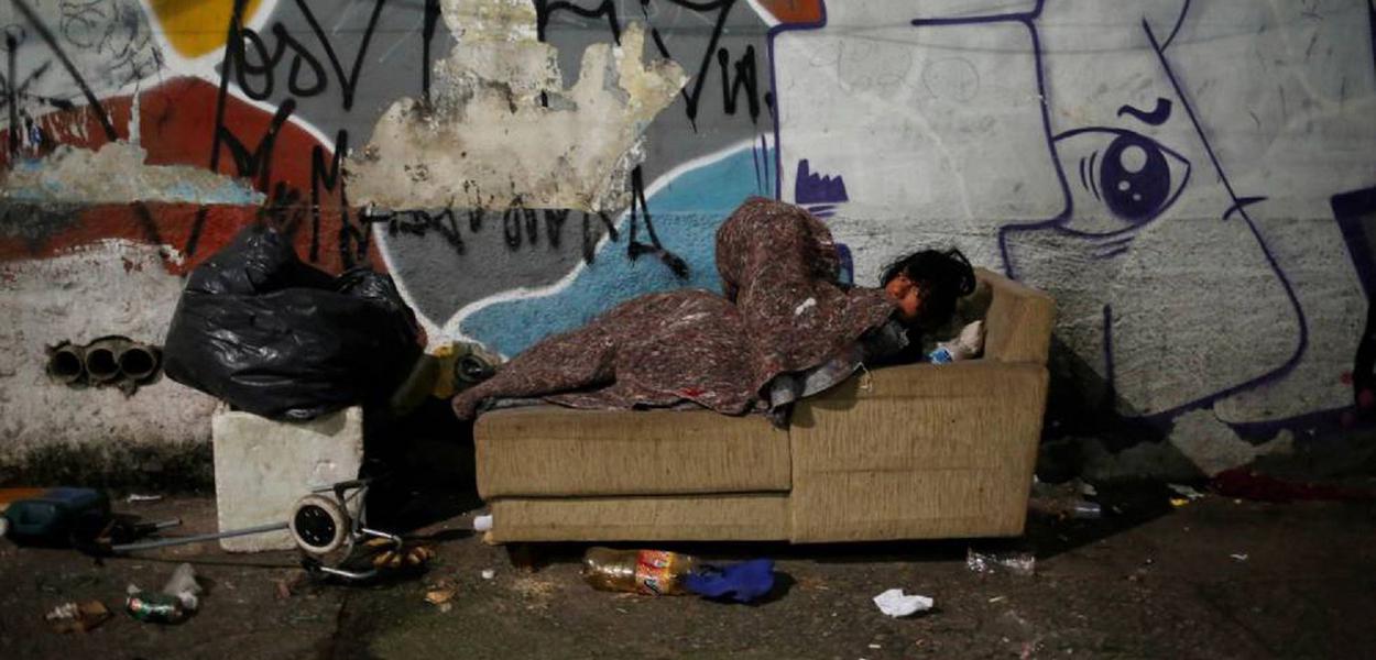 Outro morador de rua é assassinado em Goiânia