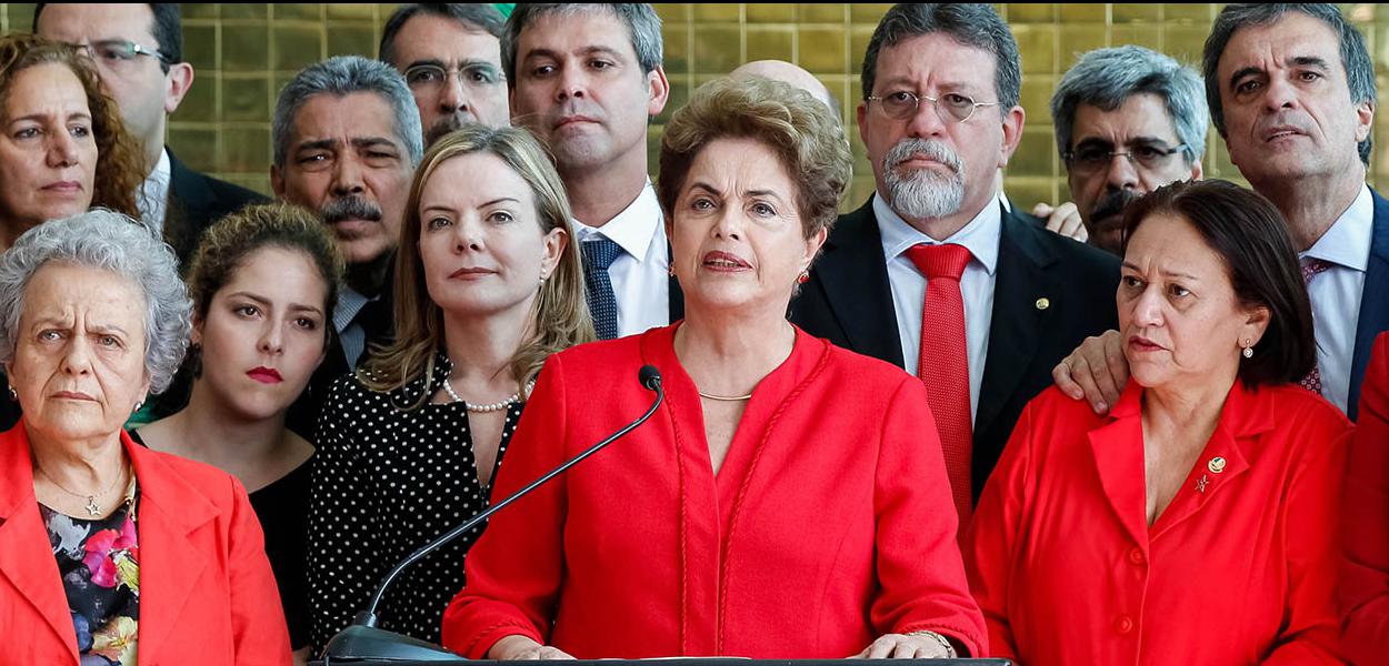 Presidenta Dilma Rousseff durante declaração a imprensa após comunicado do Senado Federal sobre o Processo de impeachment. 31 de agosto de 2016