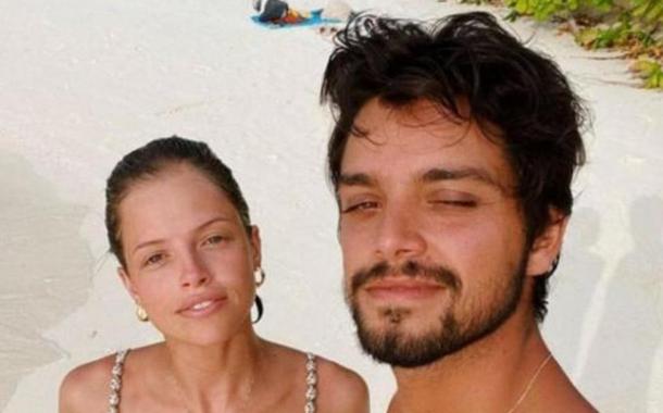 Agatha Moreira e Rodrigo Simas