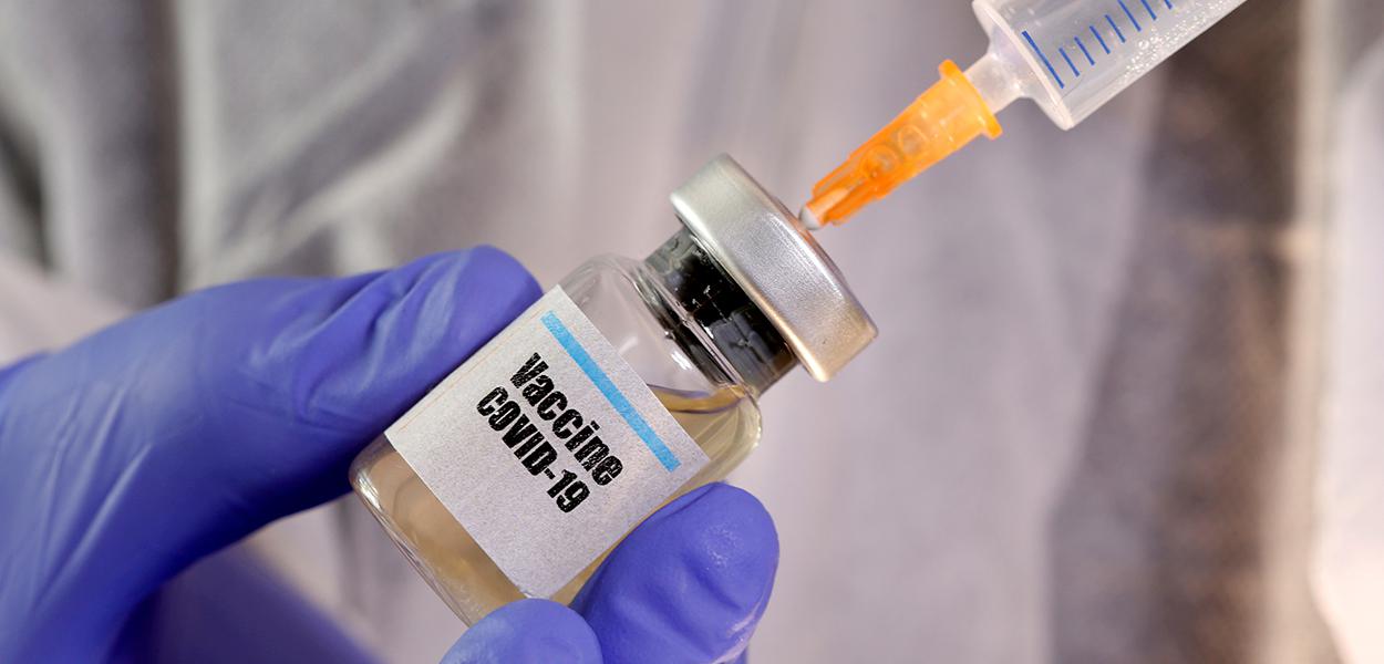 Última etapa de testes da vacina da Oxford contra a Covid-19 está suspensa