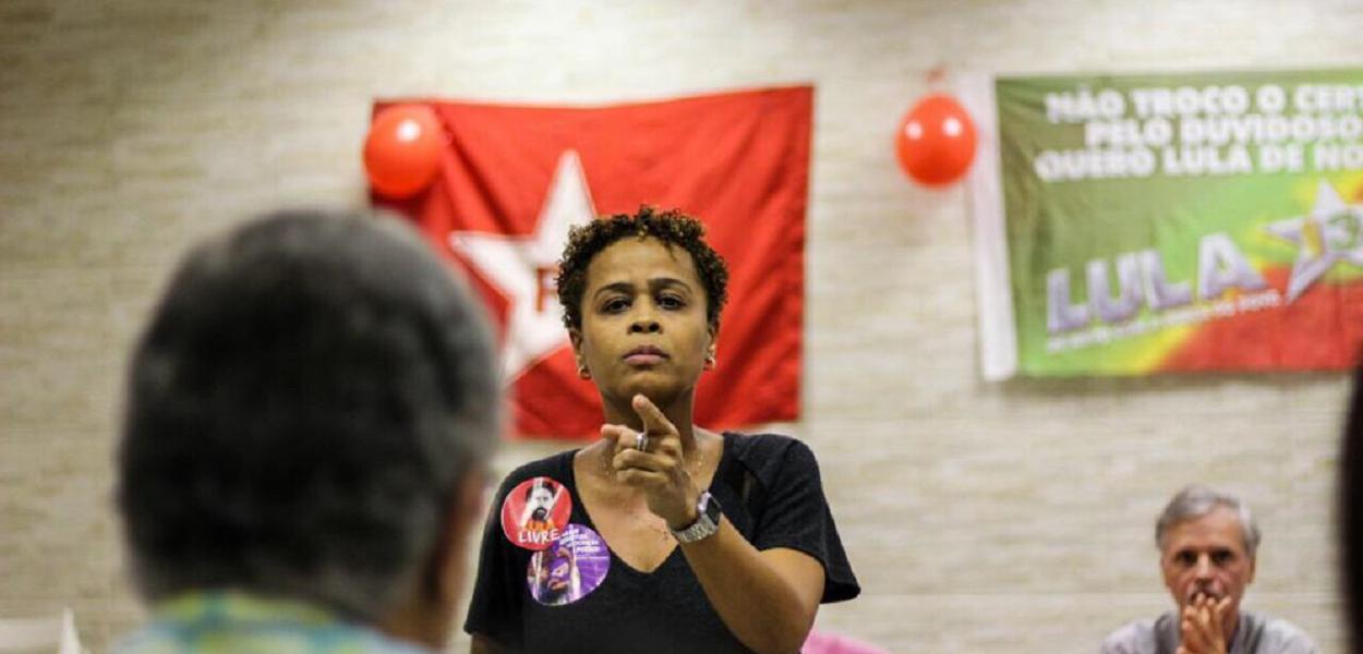 Verônica Lima denuncia racismo em Niterói