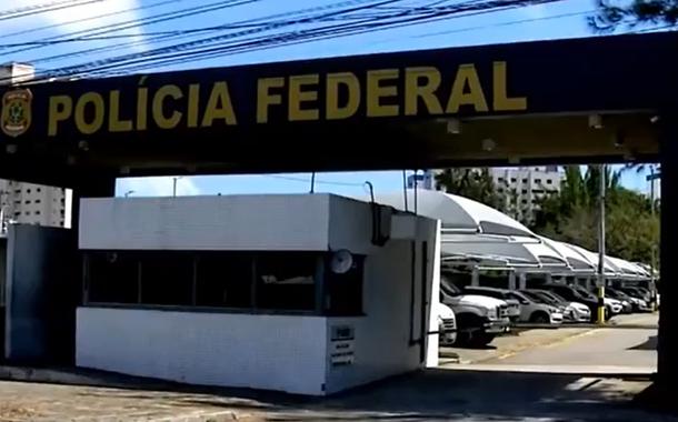 PF cumpre mandados contra suposta candidata laranja no Ceará