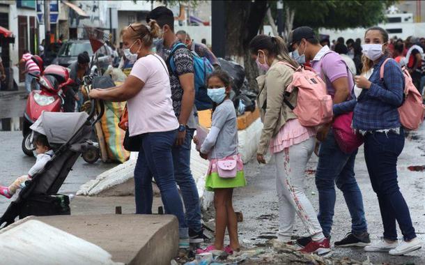 OMS alerta para aumento de casos de Covid-19 em algumas localidades da América Latina