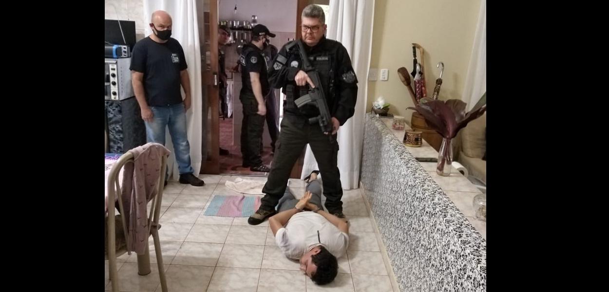Luciano Castro de Oliveira, o 'Zequinha', foi preso junto com a esposa em um sítio em Tejupá (SP)