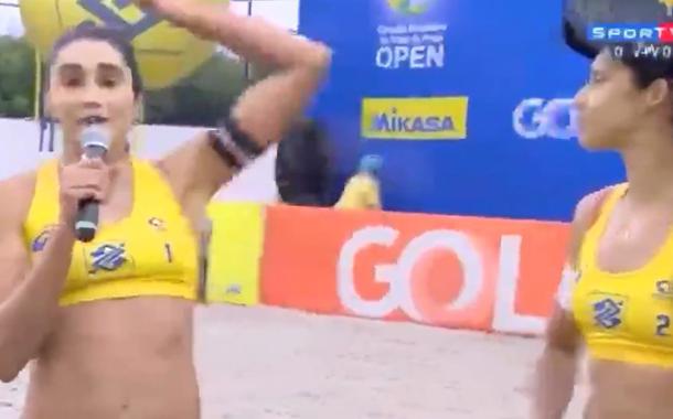 'Fora, Bolsonaro', grita jogadora de vôlei de praia em transmissão
