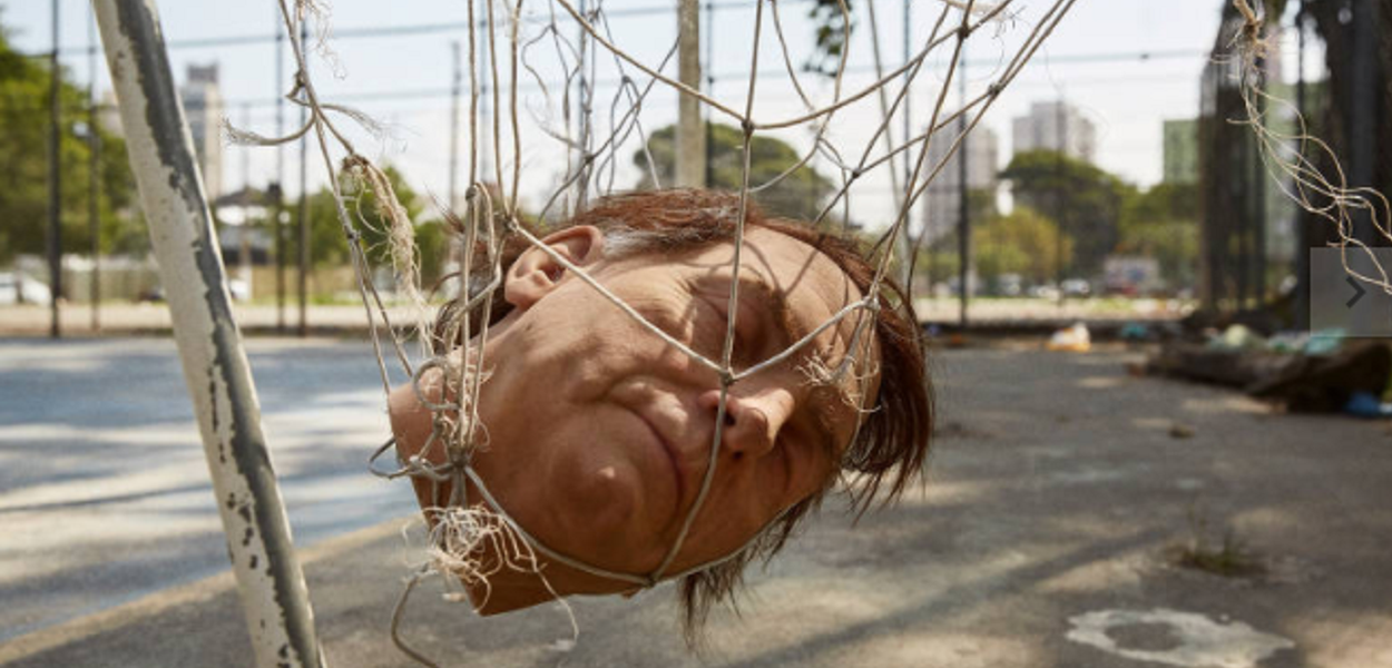 Pelada com cabeça de Bolsonaro rende ameaça de morte