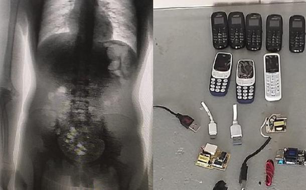 Preso é flagrado com oito celulares no corpo