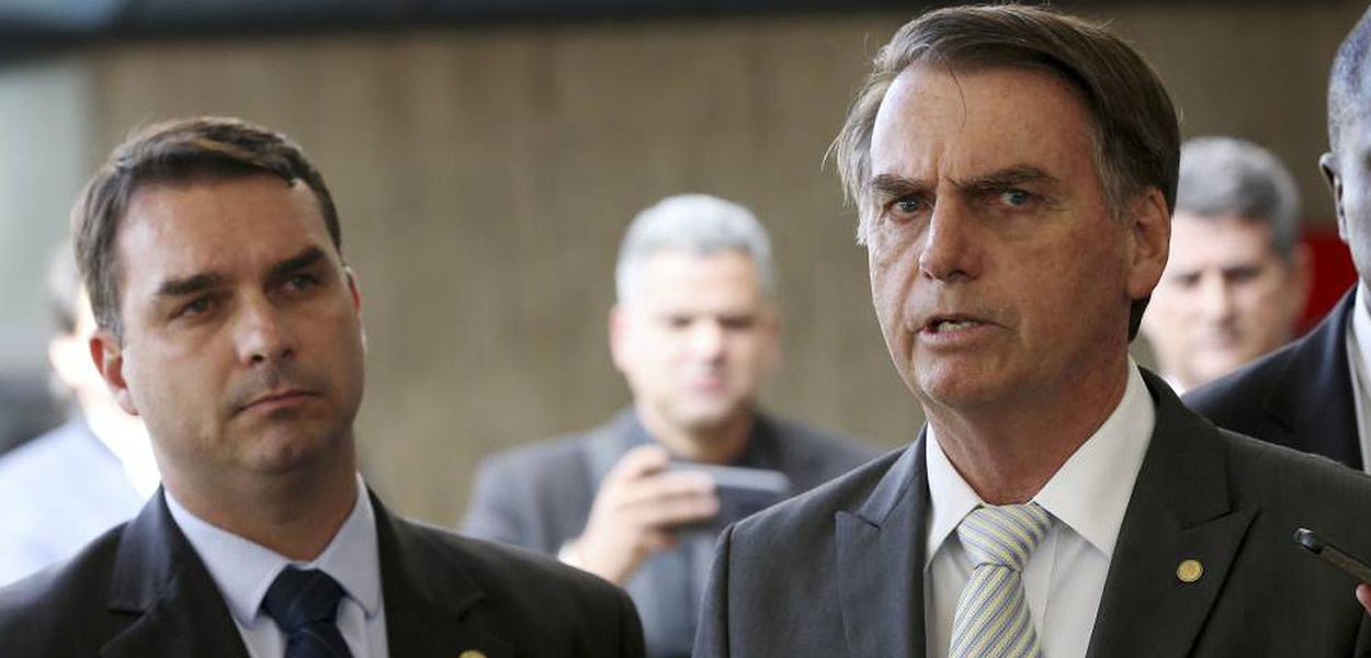 Flávio e Jair Bolsonaro