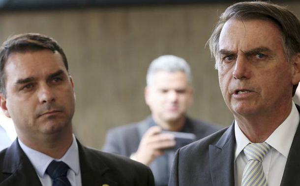 Flávio e Jair Bolsonaro