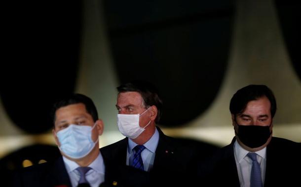 Presidente do Senado, Davi Alcolumbre, Bolsonaro e o presidente da Câmara, Rodrigo Maia
12/08/2020
REUTERS/Adriano Machado