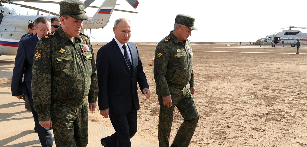 Vladimir Putin, observou exercício de quartel-general estratégico Cáucaso-2020 no centro de treinamento Kapustin Yar na região de Astrakhan. 25 de setembro de 2020
