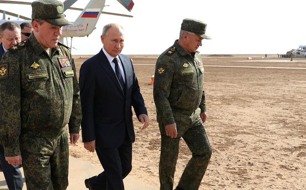 Vladimir Putin, observou exercício de quartel-general estratégico Cáucaso-2020 no centro de treinamento Kapustin Yar na região de Astrakhan. 25 de setembro de 2020
