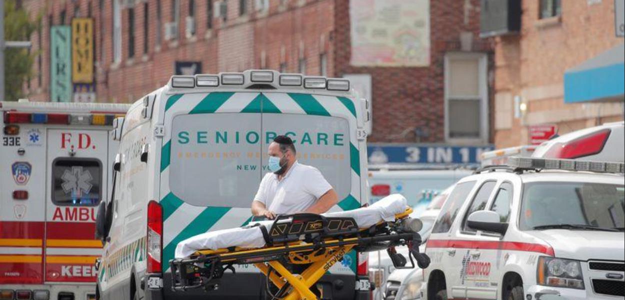 Onda de casos da Covid-19 nos EUA