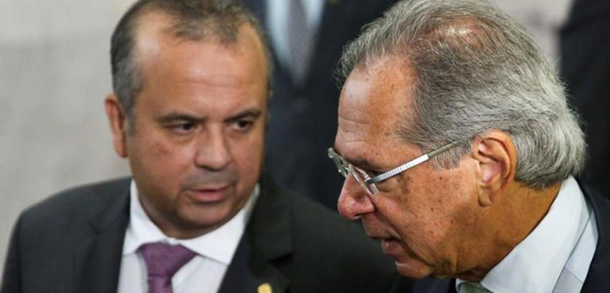 Ministros Rogério Marinho (Desenvolvimento Regional) e Paulo Guedes (Economia)