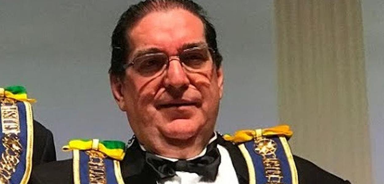 O grão-mestre (autoridade máxima) da Grande Loja Maçônica do Estado de São Paulo (Glesp), João José Xavier