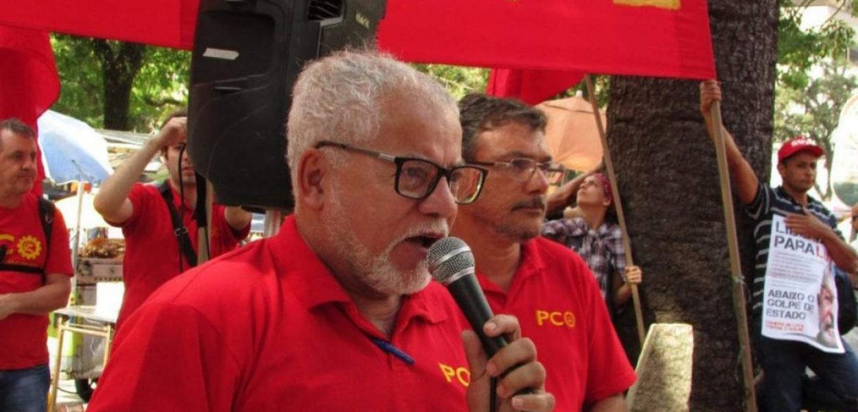 Antônio Carlos em ato pela liberdade de Lula
