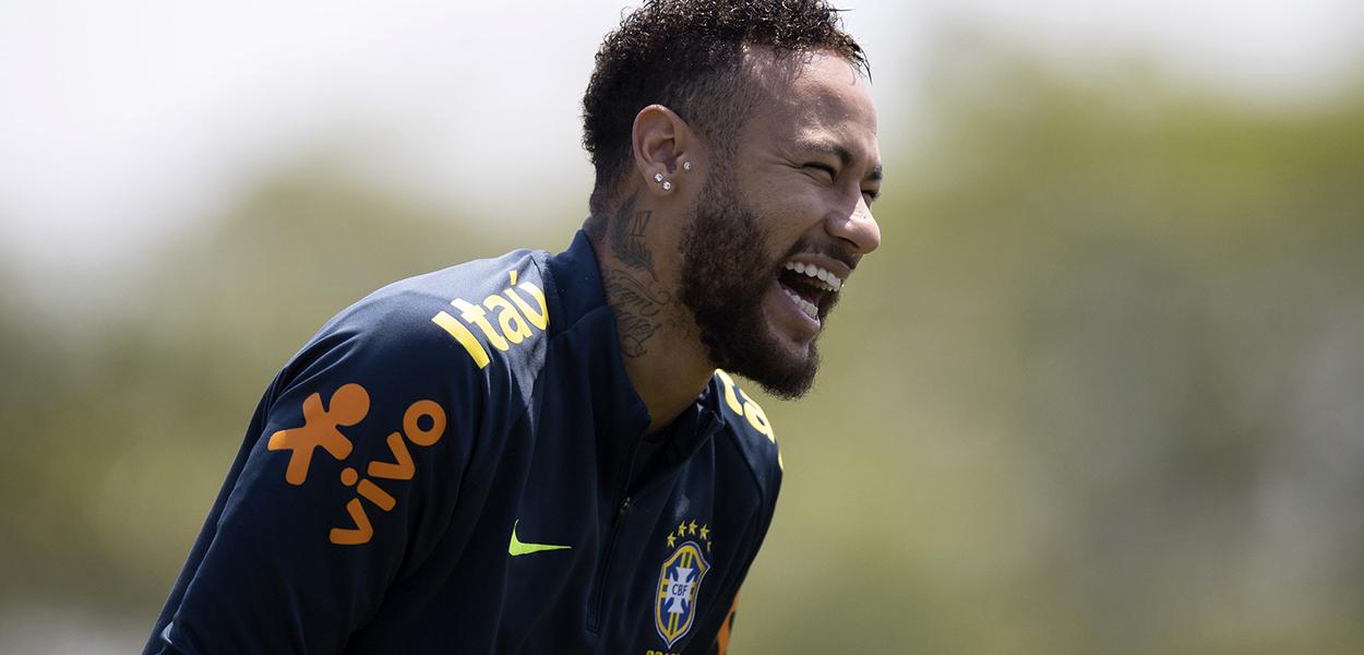 A lesão de Neymar preocupa o técnico Tite para os próximos confrontos das eliminatórias