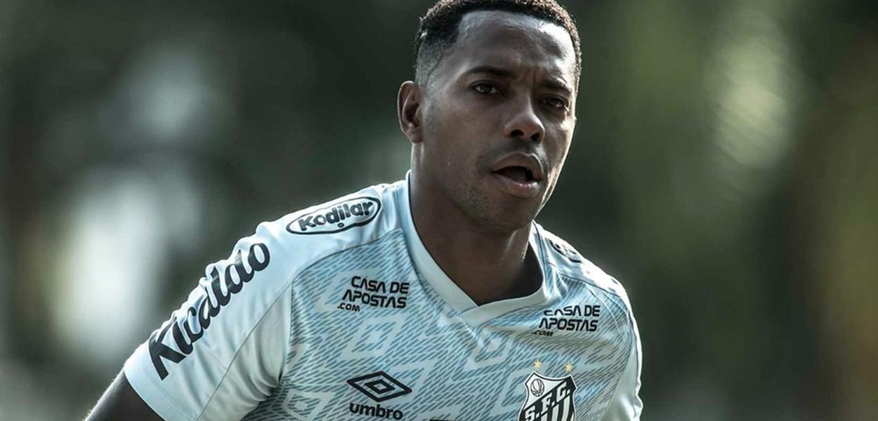 Robinho voltará ao Santos e gera polêmica