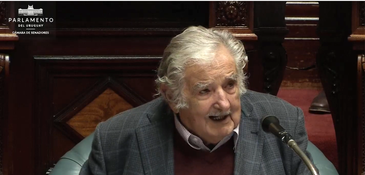 José 'Pepe' Mujica, ex-presidente e senador do Uruguai, em seu discurso de renúncia.