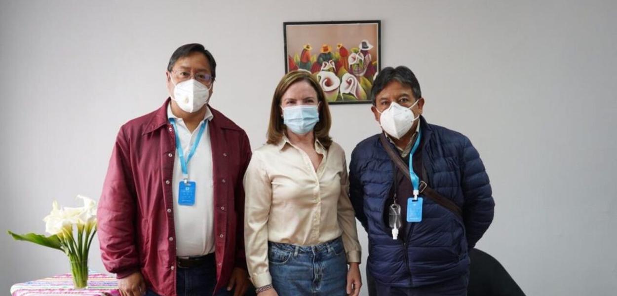 Gleisi, com o presidente eleito da Bolívia Luis Arce e o vice David Choquehuanca
