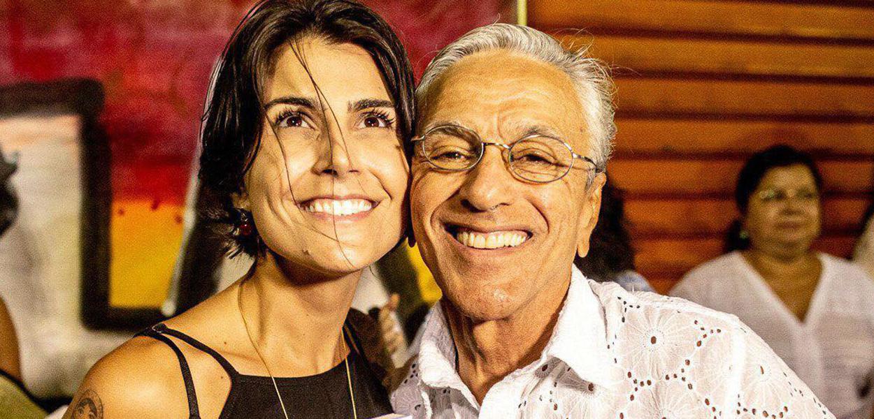 Manuela D'Ávila e Caetano Veloso