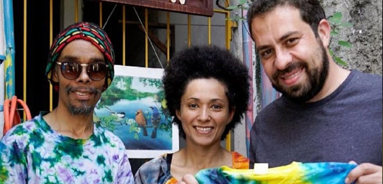 Boulos visita caixa de supermercado humilhada por Russomanno