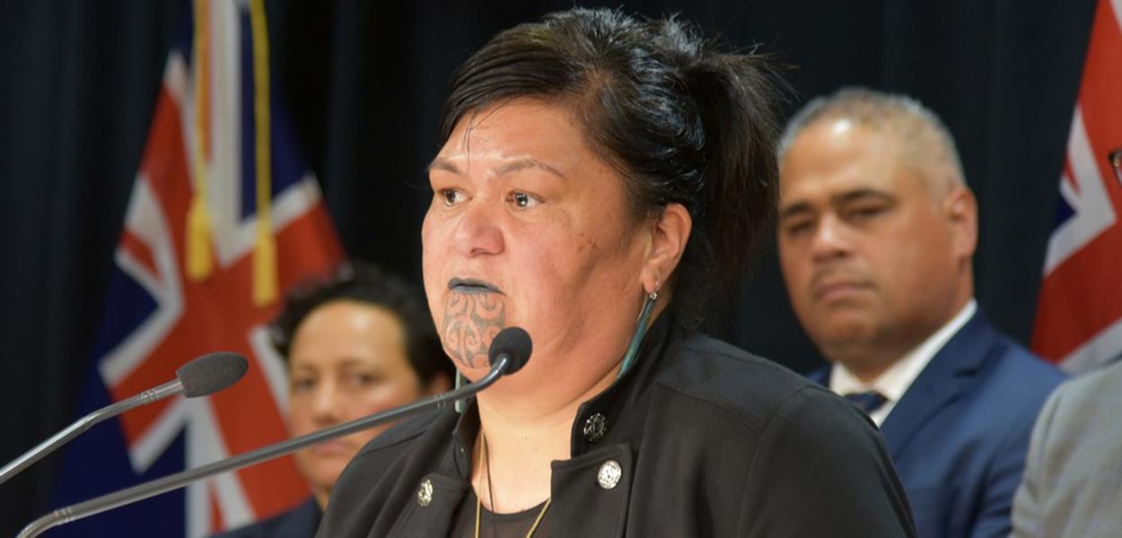 Nova ministra das Relações Exteriores da Nova Zelândia, Nanaia Mahuta, durante nomeação