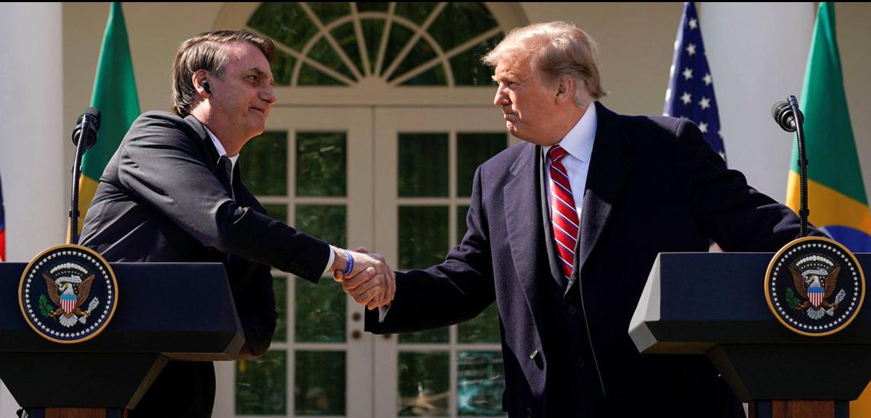 O presidente do Brasil, Jair Bolsonaro, e o presidente dos EUA, Donald Trump, durante uma entrevista coletiva no Rose Garden da Casa Branca, em Washington (EUA)