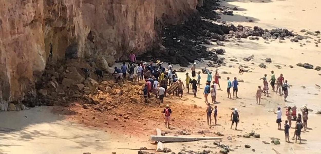 Praia de Pipa, distrito de Tibau do Sul (RN)