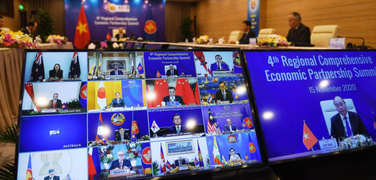 Em reunião virtual é assinado o maior acordo comercial do mundo