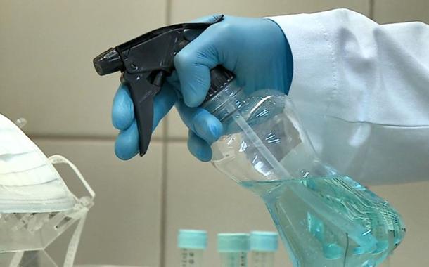 Spray desenvolvido na Unicamp evita troca frequente de máscaras