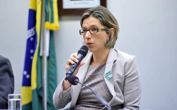 Delegada Christiane Correa Machado