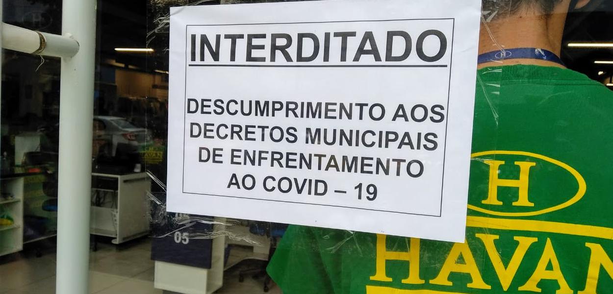 Estabelecimentos da Havan são interditados e também recebem multa