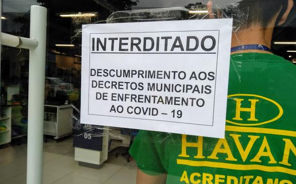 Estabelecimentos da Havan são interditados e também recebem multa