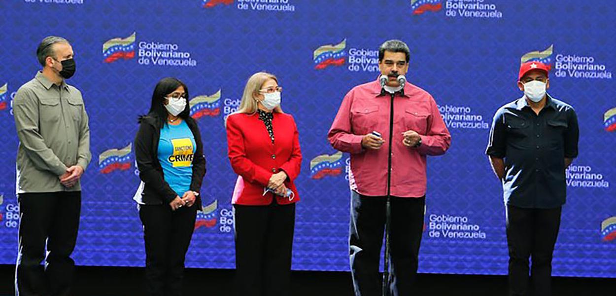 O presidente  Nicolás Maduro fala após proclamação do resultado eleitoral