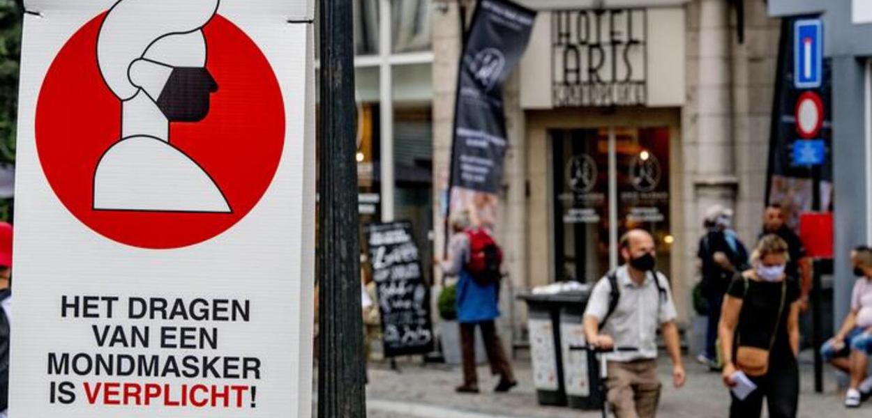 Segundo o balanço mais recente da Universidade Johns Hopkins, a Holanda tem 845 mil casos confirmados e 11.9 mil mortes