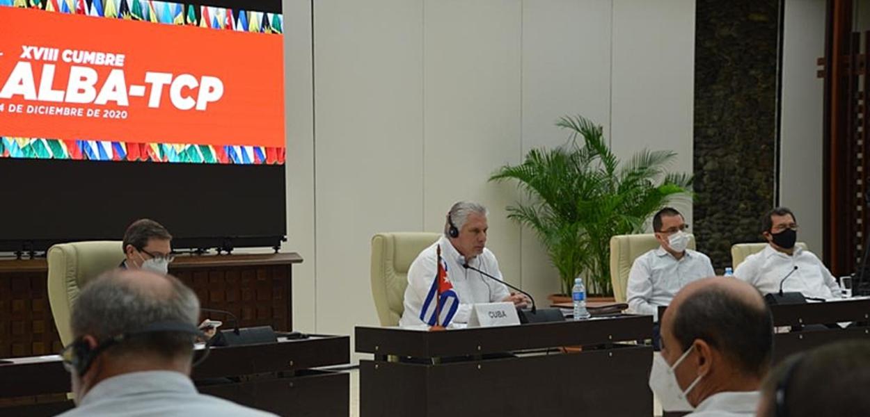 Cuba e Venezuela anunciam a "vacina da Alba"