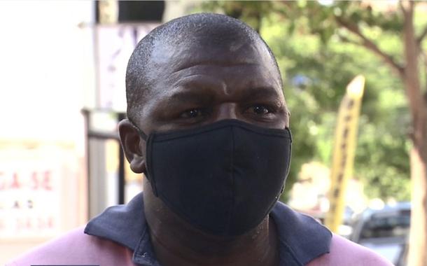 Entregador é expulso de loja após ser alvo de racismo em Mato Grosso do Sul