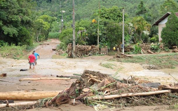 Temporal causa estragos em Ibirama