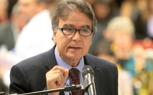 Ex-ministro da Saúde, José Gomes Temporão