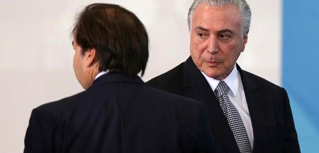 Maia volta a atacar Temer: "governo fraco"