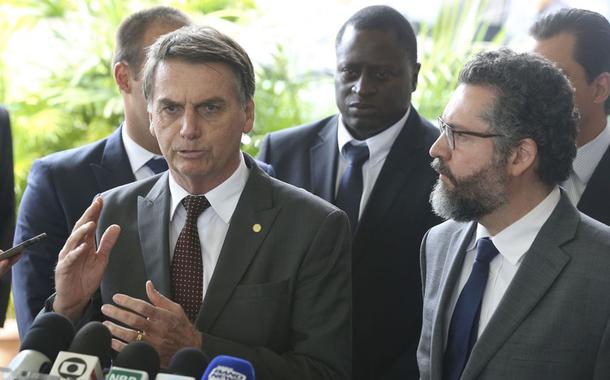 Jair Bolsonaro e Ernesto Araújo