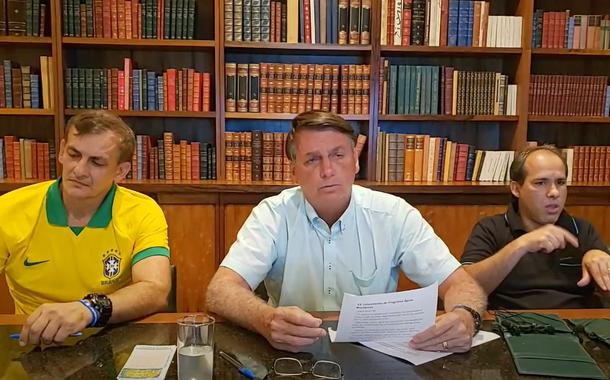 Jair Bolsonaro em live