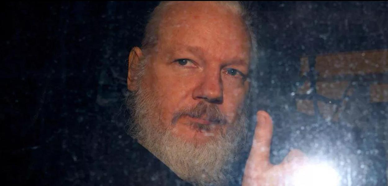 O jornalista e ativista Julian Assange