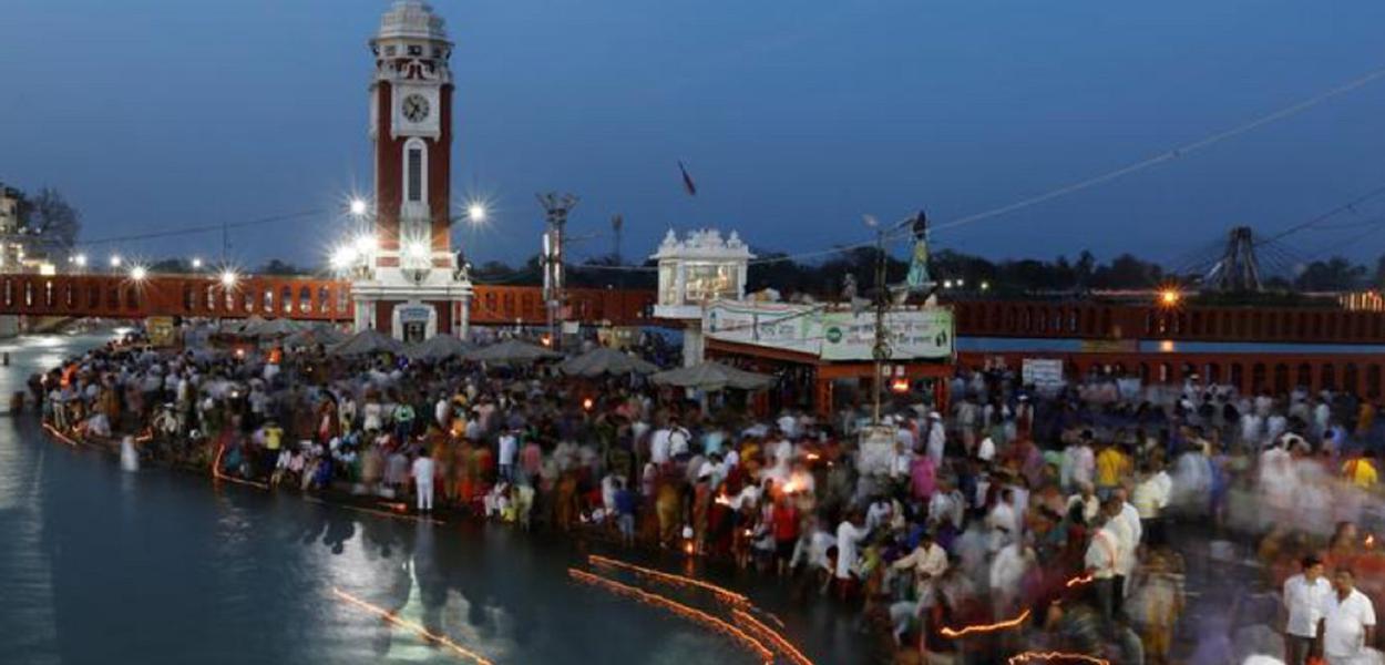 Três homens são presos por espancar golfinho até a morte no rio Ganges