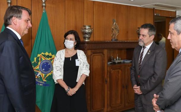 Jair Bolsonaro, Nísia Trindade, Élcio Franco e Braga Netto